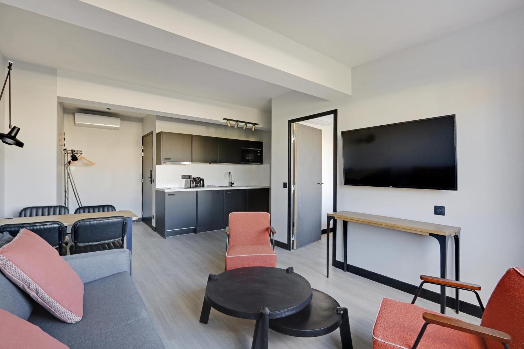 Pick A Flat'S Apartments In In Parc Des Buttes Chaumonts - Rue Edouard Pailleron Paris Eksteriør billede